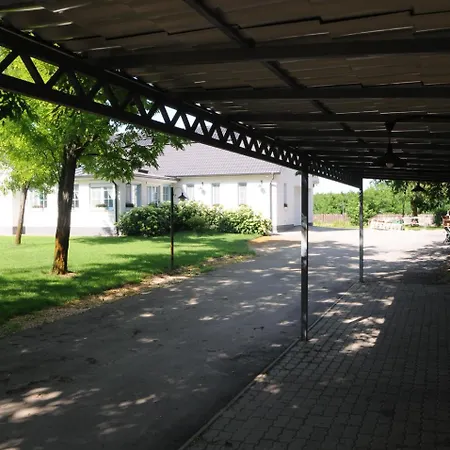 Napsugaras Birtok * Röszke